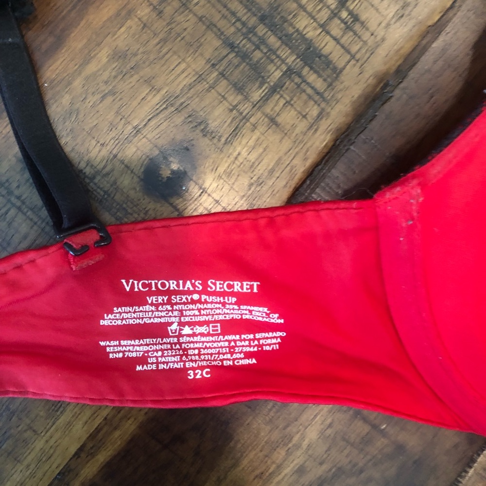 Bra - Picture 3 of 4